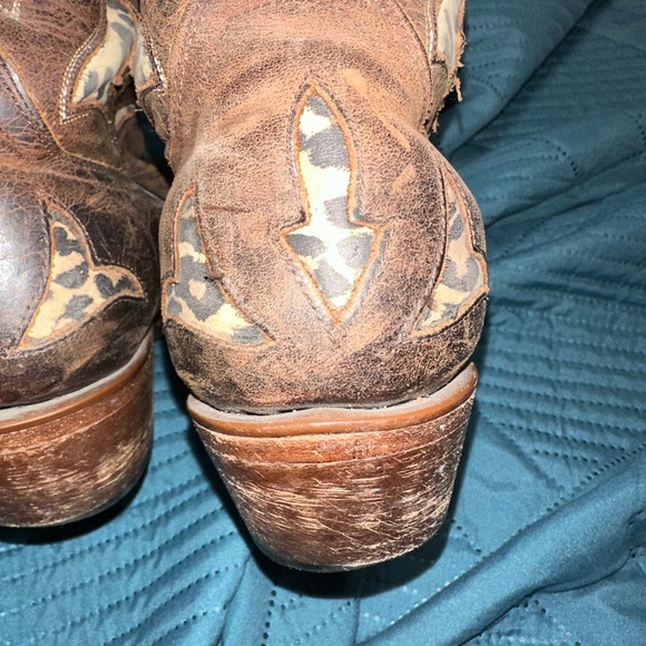 COPY - Johnny Ringo Leopard Print Boots - Picture 6 of 8